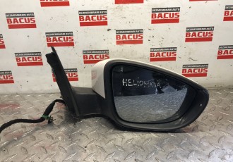 Oglinda dreapta electrica Volkswagen VW Passat B7 [2010 - 2015] E1021005 3C0857934A cu defect