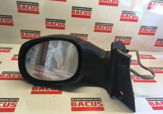 Oglinda Peugeot 1007 cod: 485585