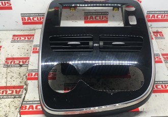 Ornament consola centrala Renault Clio 4 [2012 - 2020] 1.5 dci cod- 682607777r