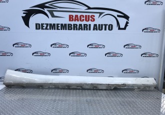 Ornament Prag Dreapta BMW Seria 1 F20 Doua Usi