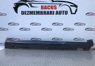 Ornament Prag Partea Dreapta Volvo S40 Facelift An 2012 