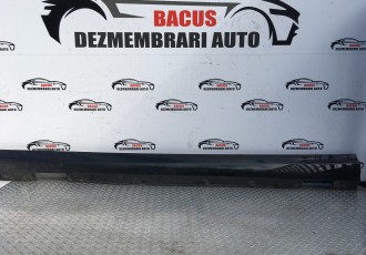 Ornament prag stanga mercedes c-class w204 cod- a2046900340