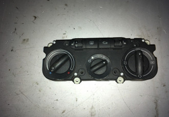 Panou ac pentru audi a3 cod:8p0819047g