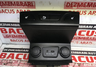 Panou butoane incalzire scaune Hyundai IX35 cod: 84620 2y900