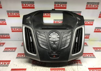 Panou Butoane Multimedia / Grile Ventilatie Aer Ford Focus 3 MK 3 Cod: AM5T18K811AD