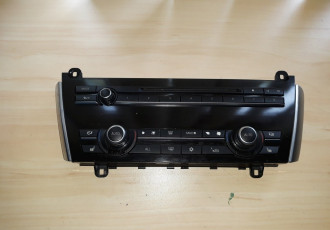 Panou climatronic pentru BMW GT cod:9233658 01