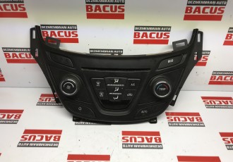 Panou comanda AC Opel Insignia cod: 90924568