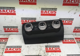 Panou comanda clima Audi A1 8X0820043A