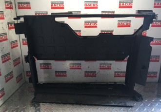 PANOU FRONTAL DIN PLASTIC / CAPAC RADIATOR - RENAULT RENAULT CAPTUR 13-17 , COD- 215592894r