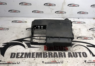 Panou sigurante de pe baterie borna plus + cod 13285113 Opel Insignia 2.0 diesel