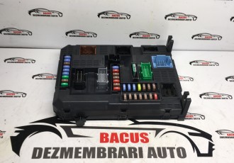 Panou Sigurante Peugeot 208 / 2008 An 2014 Cod : 9807532080