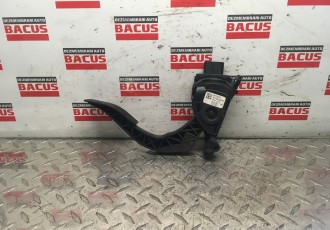 Pedala acceleratie Audi A6 C7 cod: 8k1723523