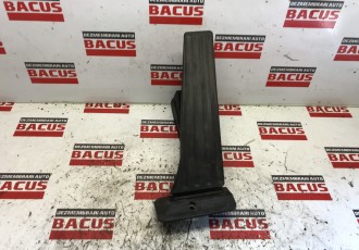 Pedala Acceleratie BMW 7 E65 E66 An 2005 Cod 25916010