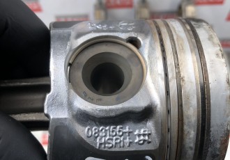Piston Land Rover Range Rover Evoque Land Rover Range Rover Velar Jaguar XE XF F-Pace 204DTD cod 083155 1buc