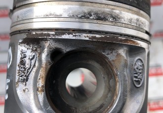 Piston Land Rover Range Rover Evoque Land Rover Range Rover Velar Jaguar XE XF F-Pace 204DTD cod 083155  1buc