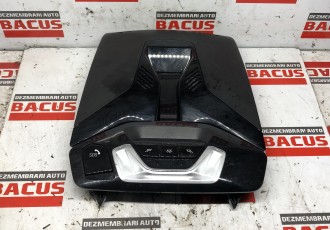   Plafoniera BMW seria 1 F40 an de fabricație 2020