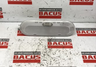 Plafoniera spate Dacia Logan COD 8200074362