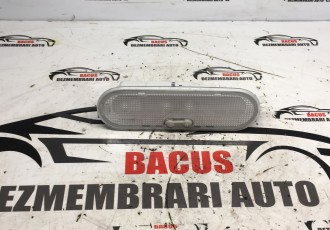 Plafoniera spate Dacia Logan COD 8200074362