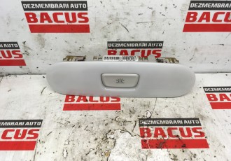 Plafoniera spate Plafoniera spate Audi A4 B8 sedan: 8T0947111