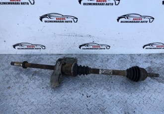 Planetara dreapta peugeot 206 1,4 hdi , cod 9638752980