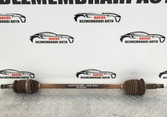 Planetara dreapta SPATE Mitsubishi Outlander 2013 facelift 2.2