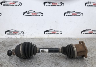 Planetara stanga fata Audi A4 B8 2013, / CUTIE MANUALA 6+1 cod 8K0407271AK