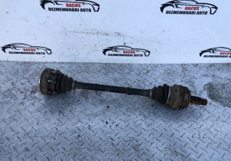 Planetară stanga spate BMW E90 E91 E81 2.0 DIESEL COD 7533445