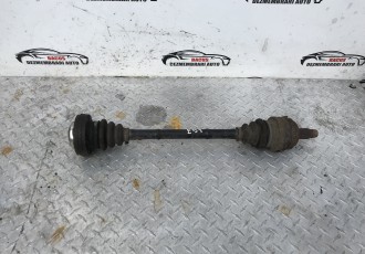 Planetară stanga spate BMW E90 E91 E81 2.0 DIESEL COD 7533445