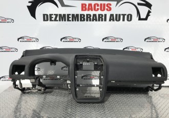 Plansa Bord Volkswagen Golf 5 / Jetta Europa Cod : 1K1 857 181