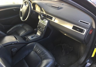 PLANSA BORD VOLVO S80 LIMUZINA ;2.4 DIESEL; AN-2007 CUTIE AUTOMATA