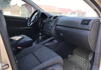 Plansa bord Vw Golf 5 HB 5 Usi Motor 1.4 Benzina An 2004