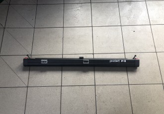 PLASA PORTBAGAJ PASSAT B8