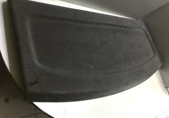 Polita portbagaj VW Golf 5 VW Golf 6 Cod 1K6867769