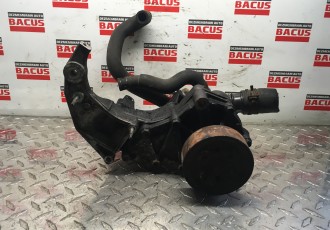 Pompa apa Mazda 3 Mazda 6 2.2 D Cod R2AA15176