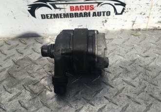 Pompă auxiliară apă BMW F30 330E 2,0 benzină Hybrid 8 638 240 02