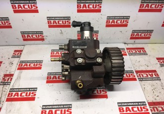 Pompa ianlta presiune Ford Fiesta 1.6 D cod: 0445010102