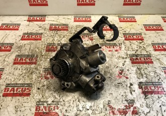 Pompa inalta 2.0 tdci ford kuga 2 9674984480