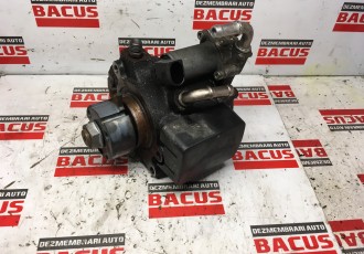 Pompa inalta presiune Golf 5 1.6 TDI cod: 03l130755e
