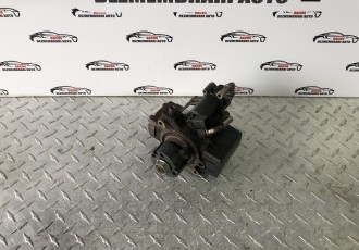 Pompa inalta VW Golf 6 1.6 tdi tip motor CAY cod 03L130755E