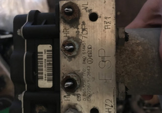 Pompa modul AUDI A4 B8 8K cod:8k0614517dp