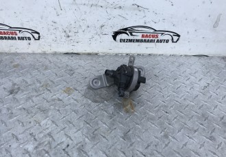Pompa recirculare apa Cod: 8651287-01 BMW Seria 5 G30/G31 [2016 - 2020] Sedan 520i Steptronic (184 hp)