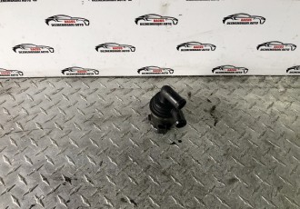 Pompa recirculare apa Vw Passat B7 1.6 tdi cay cod- 5N0965561A 