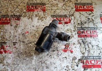 Pompa recirculare BMW E53 X5 cod: 8381989