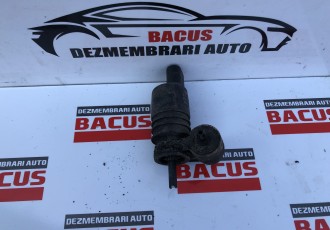 Pompa Spalator Parbriz Volkswagen Golf 5 / Touran Cod 1T0955651A