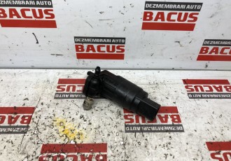 Pompa spalator parbriz Volkswagen Passat B6 cod: 1k6955651