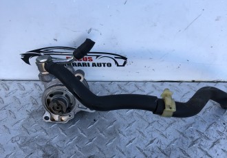 pompa vacum mazda cod-  Pe2718g00a 