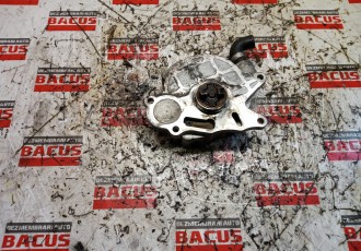 Pompă vacuum 2000 TDI VW Golf 6 DIN 2011 COD 03L145100