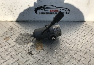 Pompa vacuum audi a4 b6 2.0 benzina cod-  8E0927317