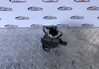 Pompa vacuum Dacia Duster 1.5 DCI K9K 2014 cod- 146505272R