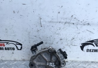 Pompa vacuum Ford Focus 3 cod: 9804021880
